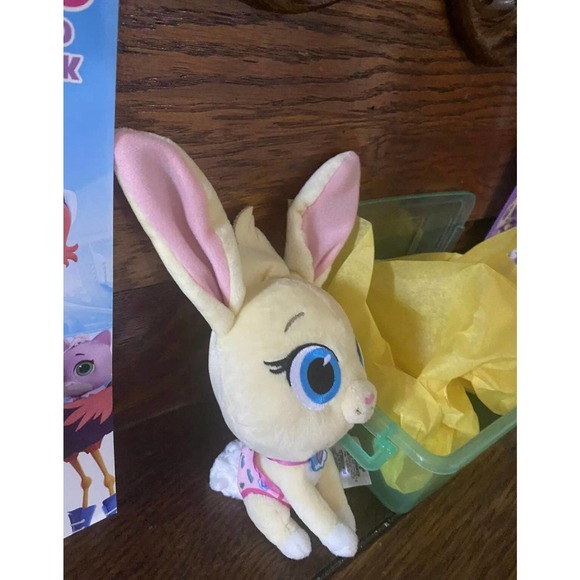 T.O.T.S. Tiny Ones Transport Service Gift Basket Set Plush Blondie The Bunny - Picture 5 of 7